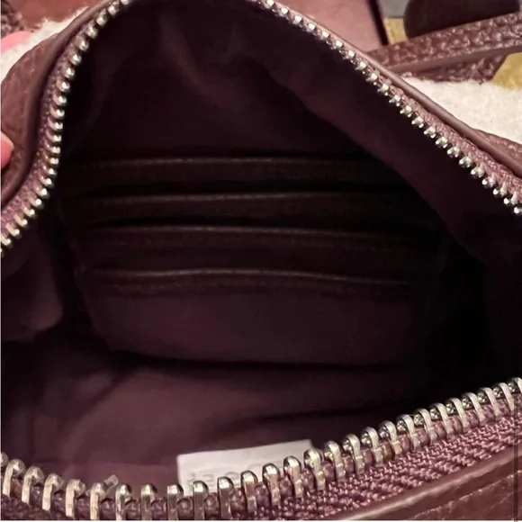 Aspen satchel bag cream Sherpa with brown faux leather trim with pouch NWT - Picture 5 of 12